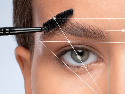 Digital Hyperrealism vs. Nano Brows: Eyebrow Artistry Revolutionised
