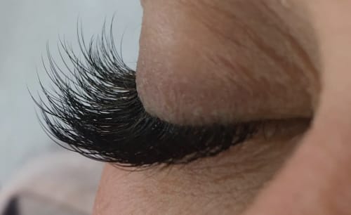 Eyelash extensions training example 2